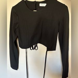 Long sleeve cropped top with open tie back
